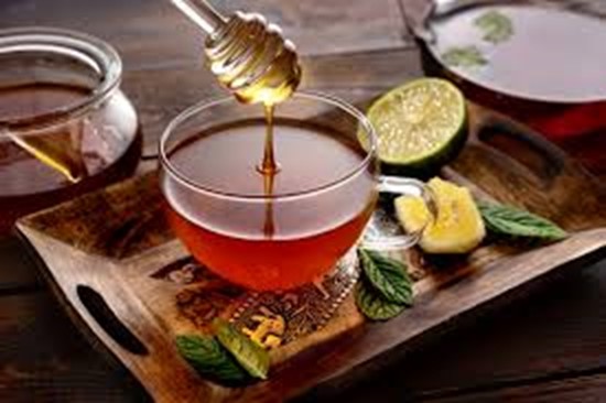 Τσάι με μέλι και λεμόνι